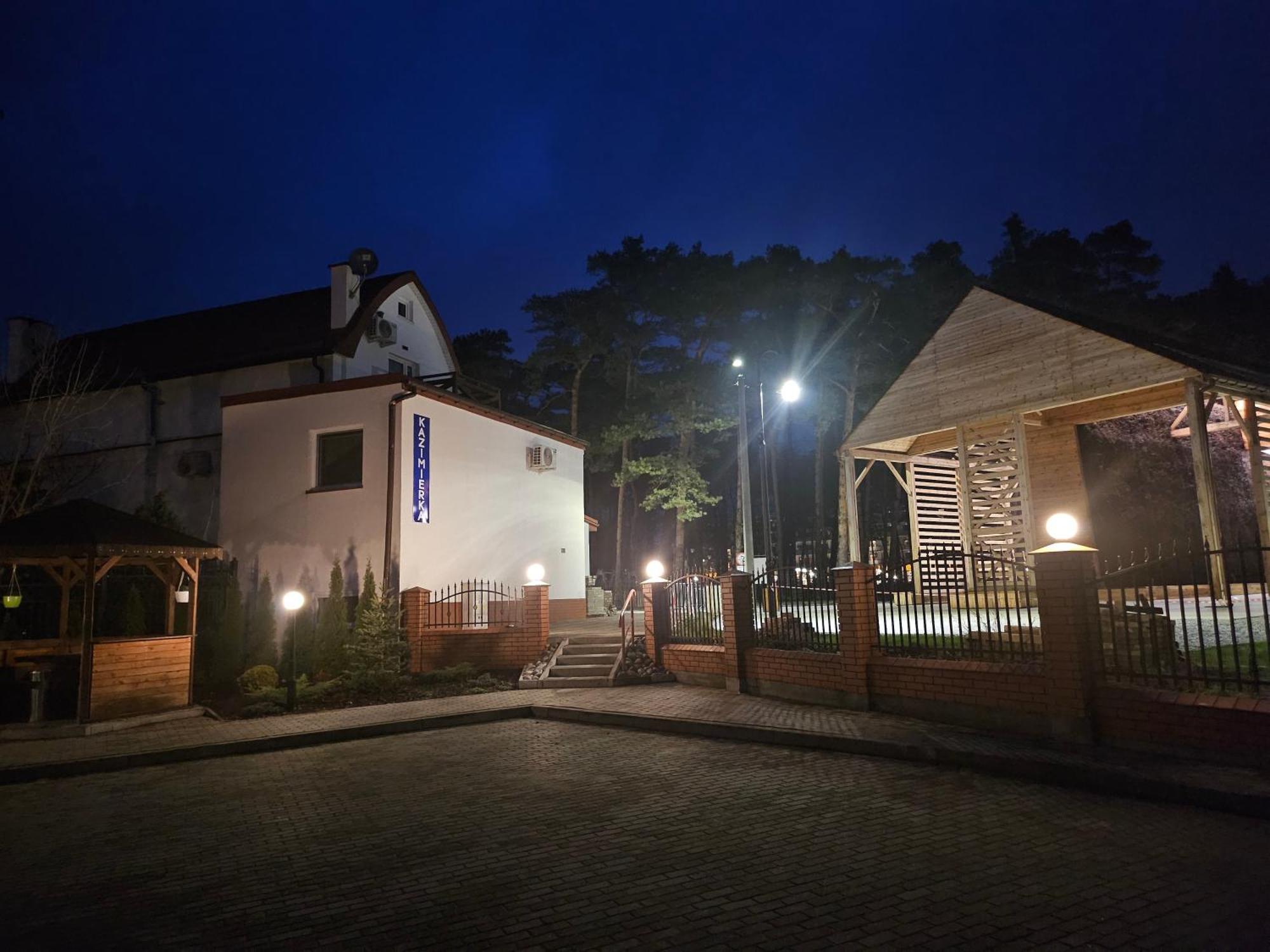"Hel" Wieniec Zdroj Wloclawek Exterior photo